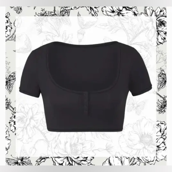 Skims Fits Everybody Cropped Henley - Picture 3 of 3